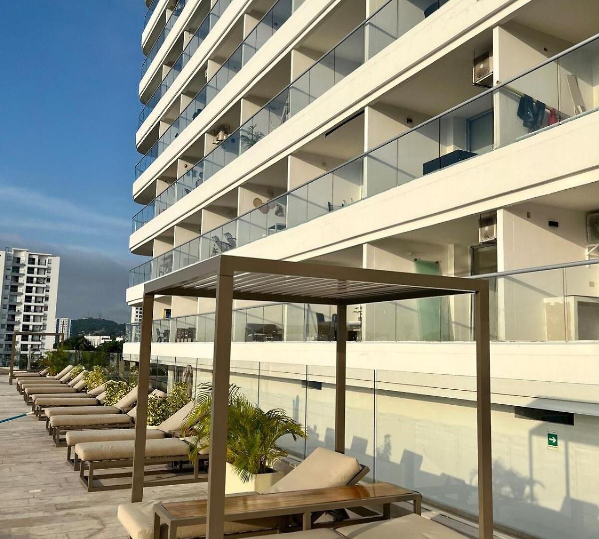 Lovely Steps Away From The Airport And Sea Apartamento *