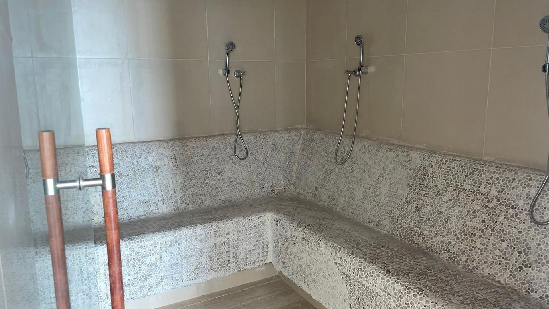 Apartamento Lovely Steps Away From The Airport And Sea *