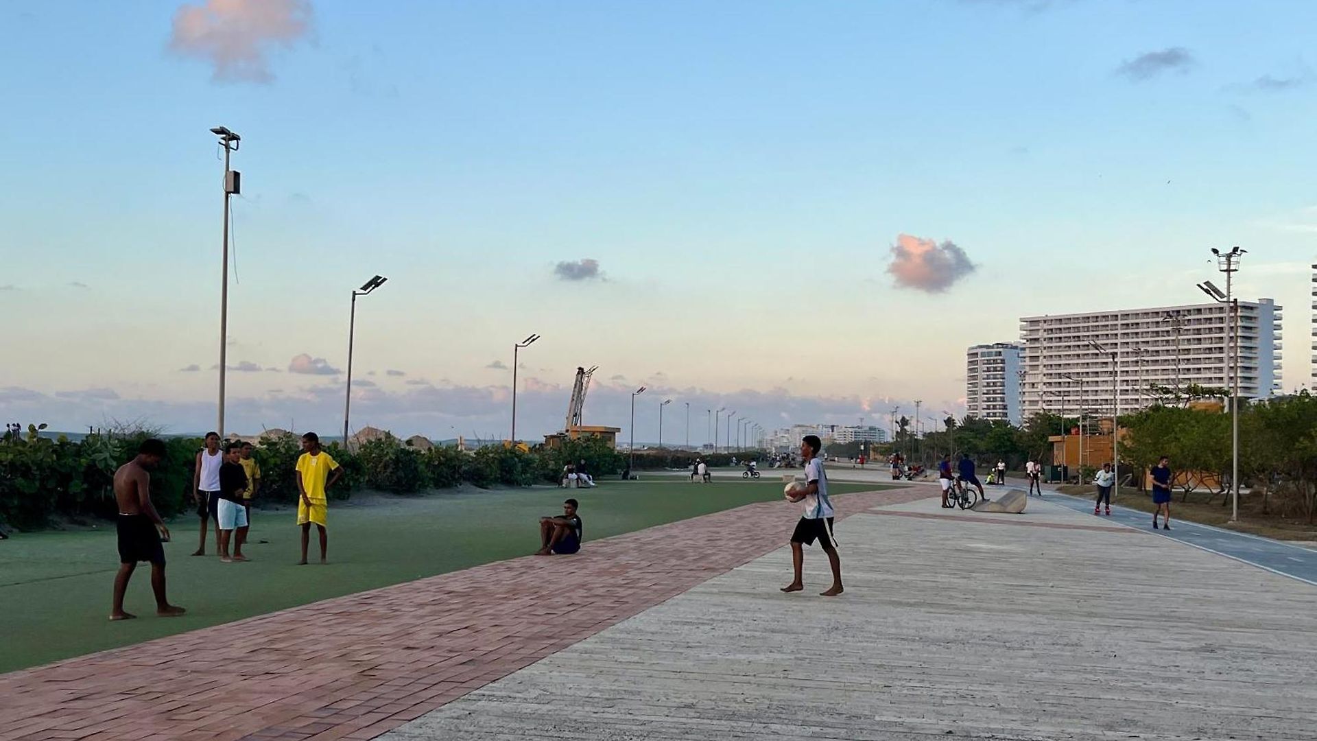Lovely Steps Away From The Airport And Sea Apartamento Cartagena