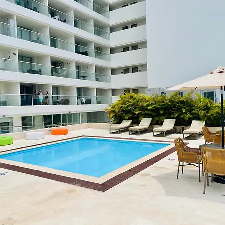 Lovely Steps Away From The Airport And Sea Cartagena